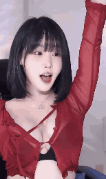 빨간 시스루 의상 속 검정 브라 알이 꽉찬 가슴골 한갱