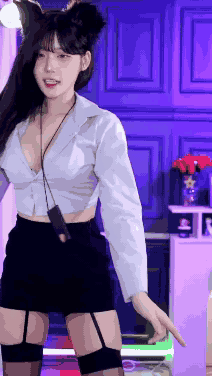강아지귀 + 오피스룩 & 가터벨트 착용한 고라니율 ㄷㄷ